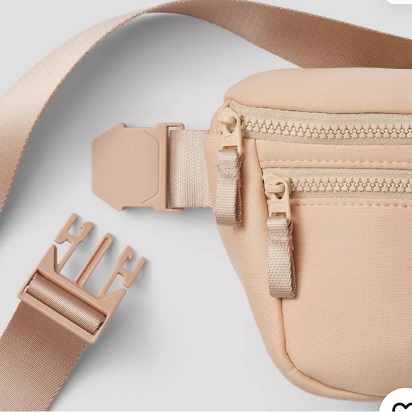 All in Motion Beige Belt Bag - Picture 4 of 6